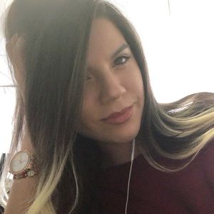 Meet your Posher, Janet